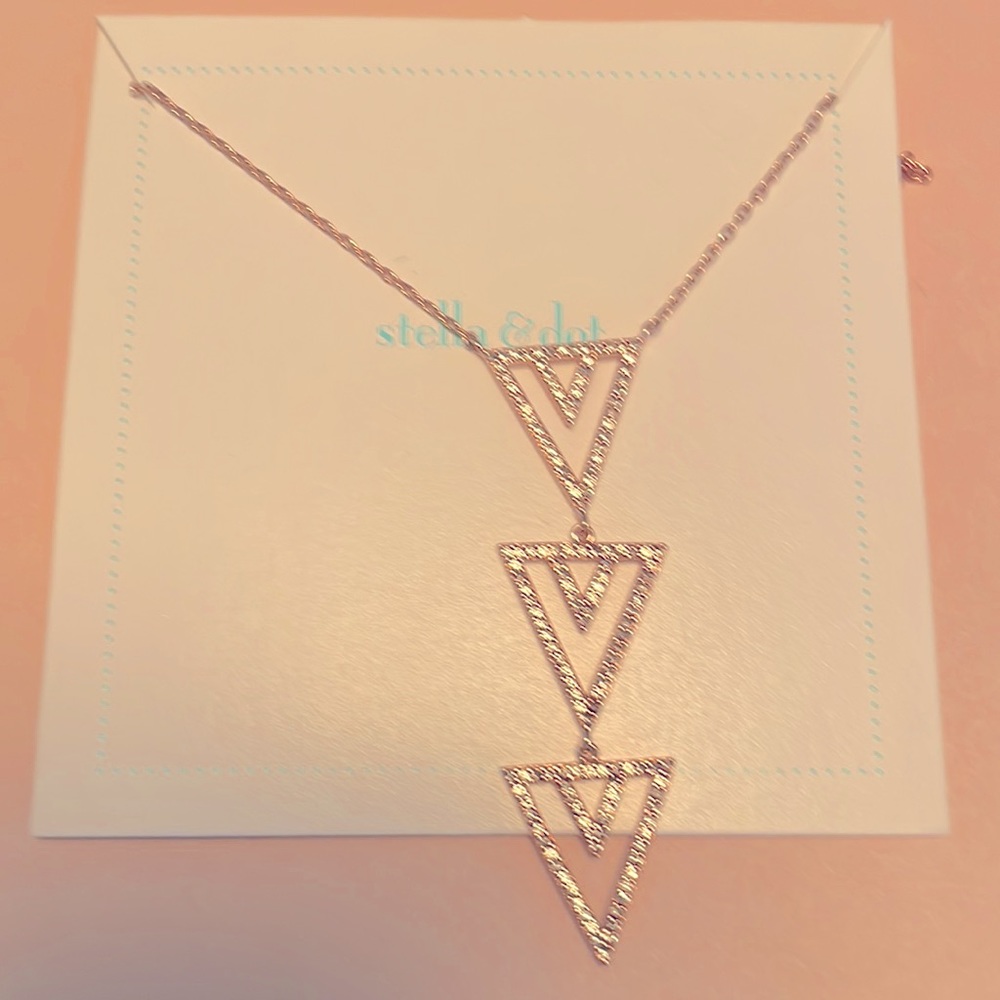 Stella and dot necklace